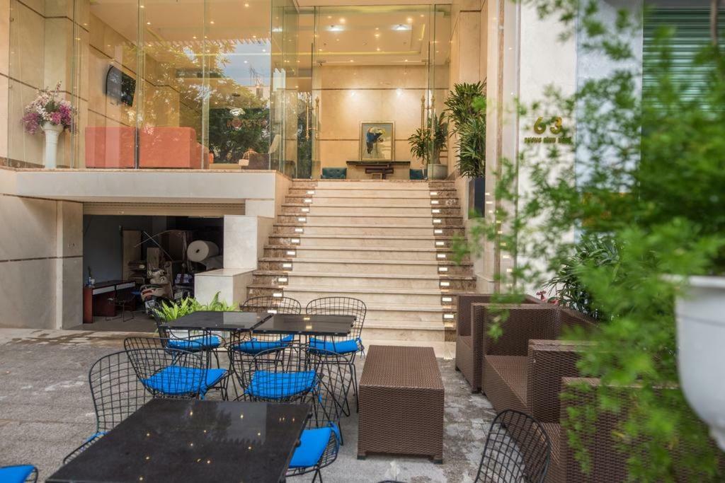 Rosetta Beach Hotel & Apartment Дананг Экстерьер фото